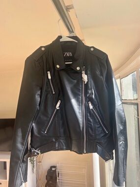 ZARA Faux Leather Jacket Size Large